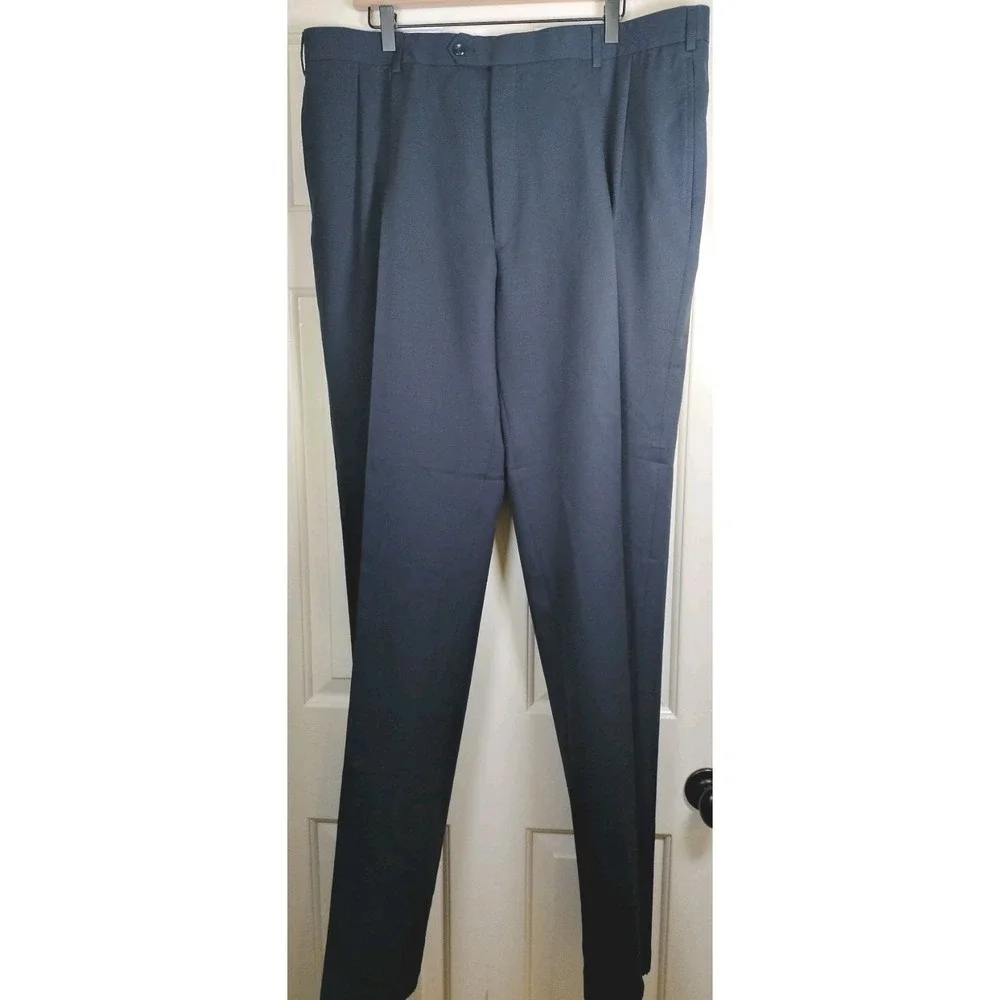 NWT Jos A Bank Executive Collection Mens Pants 40R Navy Blue 100% Wool Pleated